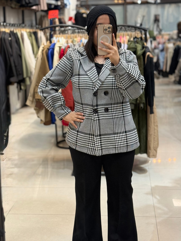 کت چهارخونه پیچازی